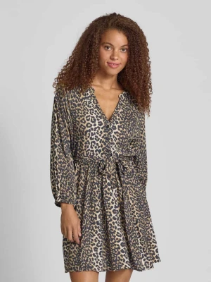 Sukienka mini taliowana z czystej wiskozy model ‘NOVA’ Only