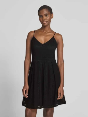 Sukienka mini taliowana z mieszanki bawełny model ‘HONEY’ Vero Moda