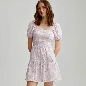 Sukienka mini z bufiastym rękawem i falbanami w kratkę House