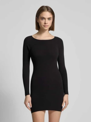 Sukienka mini z dekoltem w łódkę REVIEW