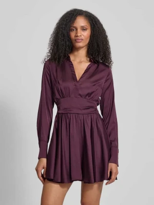 Sukienka mini z dekoltem w serek model ‘CONCETTA FLARE DRESS’ Guess