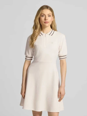 sukienka mini z kołnierzykiem polo i wyhaftowanym logo Armani Exchange