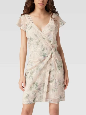 Sukienka mini z kwiatowym wzorem na całej powierzchni Guess