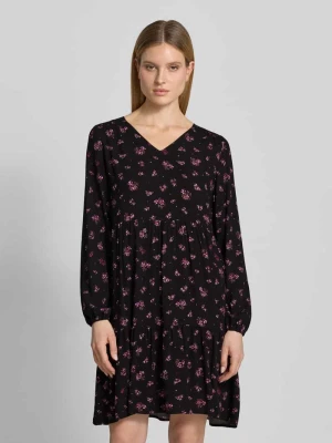 Sukienka mini z wiskozy z dekoltem w serek Zero