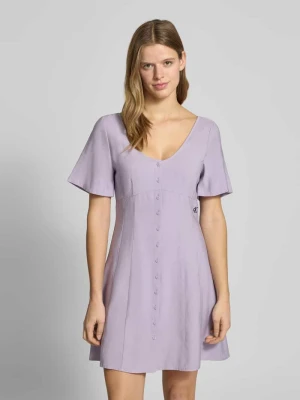 Sukienka mini z wyhaftowanym logo Calvin Klein Jeans