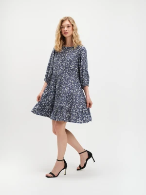 Sukienka mini z wzorem w drobne kwiaty