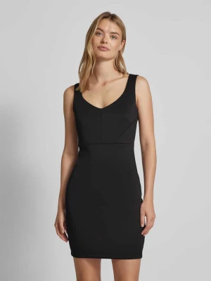 Sukienka mini ze szwami działowymi model ‘RAE’ Guess Czarny