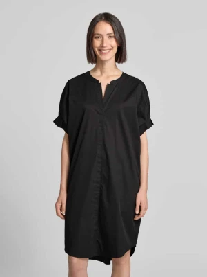 Sukienka o długości do kolan z dodatkiem streczu model ‘Xenia’ FREE/QUENT