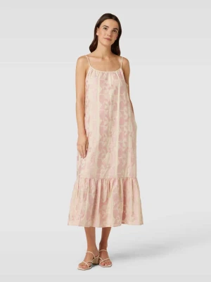 Sukienka o długości do kolan z fakturowanym wzorem comma Casual Identity