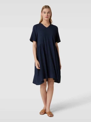 Sukienka o długości do kolan z fakturowanym wzorem model ‘Adaline’ Soft Rebels