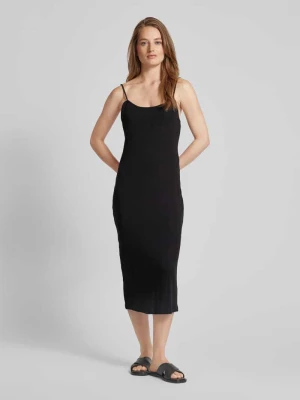 Sukienka o długości do kolan z fakturowanym wzorem model 'VMJULIETA' Aware