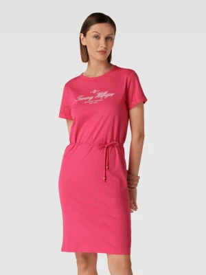 Sukienka o długości do kolan z nadrukiem z logo Tommy Hilfiger