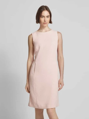 Sukienka o długości do kolan z okrągłym dekoltem WHITE LABEL