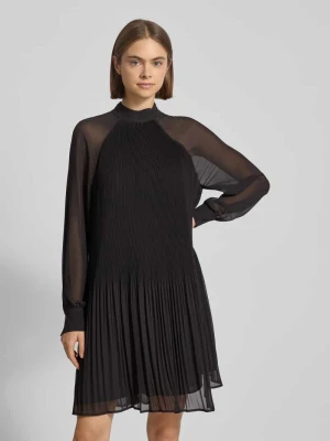 Sukienka o długości do kolan z półprzezroczystego materiału Jake*s Collection