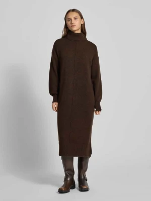Sukienka o kroju oversized z dzianiny z dodatkiem wełny model ‘MALOU’ Pieces