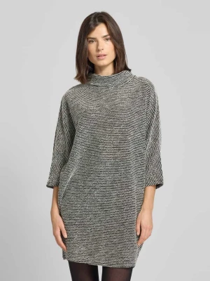 Sukienka o kroju relaxed fit z dodatkiem wiskozy Apricot