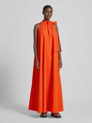 Sukienka o linii a z wiązaniem na szyi model 'JAYDA' Essentiel Antwerp