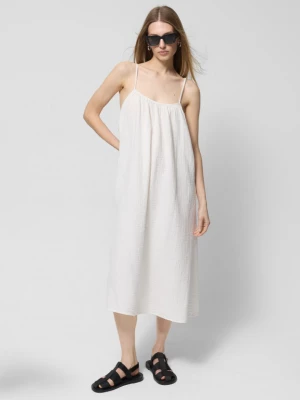 Sukienka oversize maxi z bawełnianego muślinu - złamana biel OUTHORN