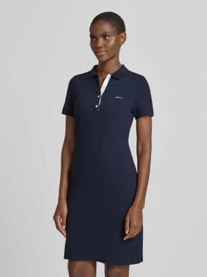 Sukienka polo do kolan z wyhaftowanym logo Gant