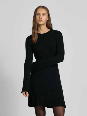 Sukienka rozkloszowana z dzianiny z mieszanki wiskozy model ‘MICHELLA’ Only