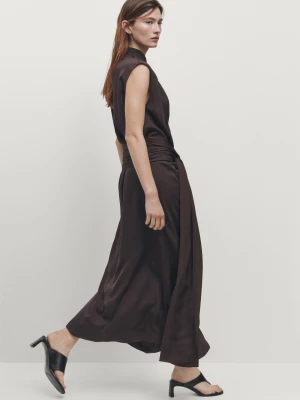 Sukienka Satynowa O Asymetrycznym Kroju Z Wiązaniem - Czekoladowy - - Massimo Dutti - Kobieta