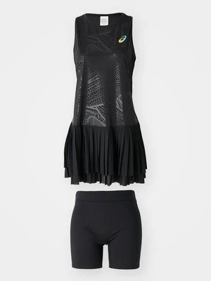 Sukienka sportowa Asics czarny