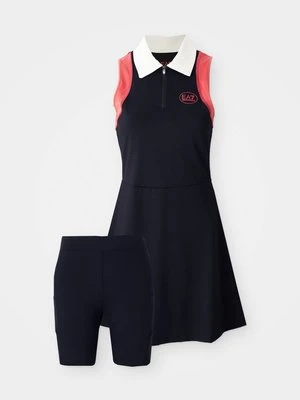 Sukienka sportowa EA7 Emporio Armani