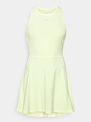 Sukienka sportowa Nike Performance