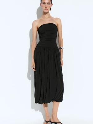 Sukienka Średniej Długości Typu Balon Z Dekoltem Bandeau - Czarny - Massimo Dutti - Female