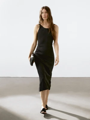 Sukienka Średniej Długości Z Głębokim Wycięciem Na Plecach - Czarny - - Massimo Dutti - Female