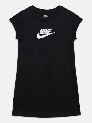 Sukienka T-shirt Nike