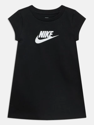 Sukienka T-shirt Nike