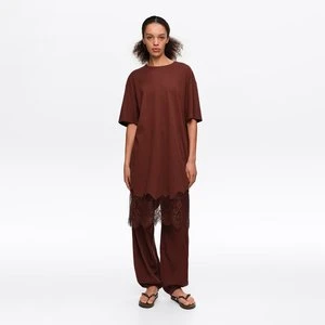 Sukienka t-shirtowa krótka koronka brązowa BIMBA Y LOLA