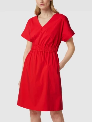 Sukienka T-shirtowa o długości do kolan z dekoltem w serek model ‘JOYFUL VIBES’ Gerry Weber