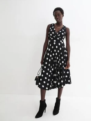 Sukienka T-shirtowa w kropki bonprix