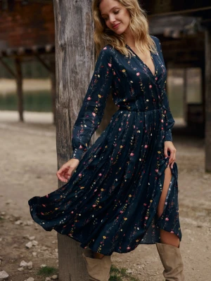 Długa sukienka taliowana Snowberry XS