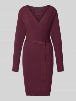 Sukienka taliowana z dzianiny z mieszanki wiskozy model ‘HOLLYREM’ Vero Moda