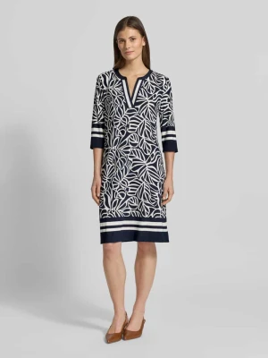 Sukienka tunikowa o długości do kolan z dekoltem w serek i rękawami o dł. 3/4 Christian Berg Woman Selection