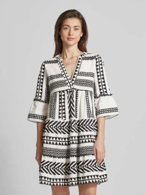 Sukienka tunikowa o długości do kolan ze wzorem na całej powierzchni model ‘DICTHE’ Vero Moda