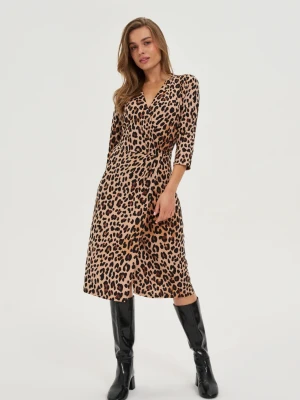 Sukienka w panterkę beżowa Moodo