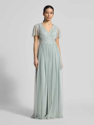 sukienka wieczorowa z kwiatowym obszyciem ozdobnymi kamieniami Christian Berg Cocktail