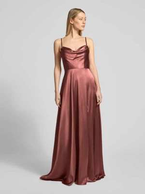 Sukienka wieczorowa w kroju regular fit z rozporkiem luxuar