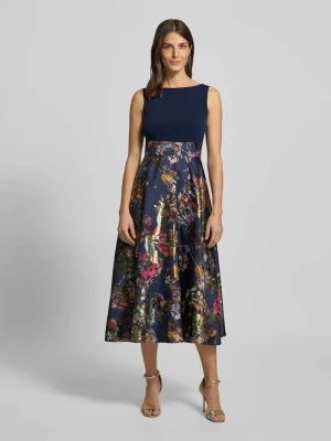 Sukienka wieczorowa z dekoltem w łódkę Christian Berg Cocktail