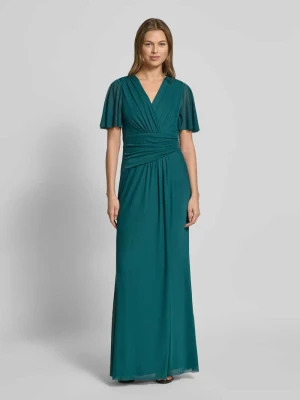 Sukienka wieczorowa z dekoltem w serek Christian Berg Cocktail