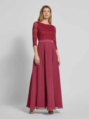 Sukienka wieczorowa z efektem podpalenia Swing