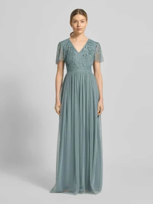 sukienka wieczorowa z obszyciem ozdobnymi kamieniami Christian Berg Cocktail