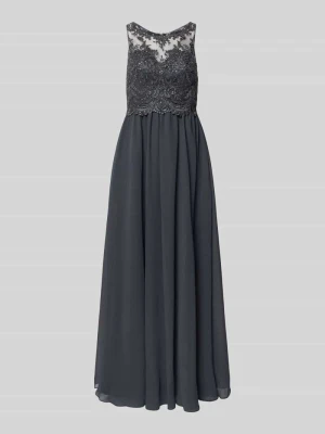 Sukienka wieczorowa z ozdobnymi kamieniami i kwiatowymi haftami Laona