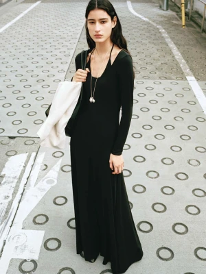 Sukienka z cienkiej dzianiny z podwójnym dekoltem czarny - Kobieta - - MANGO