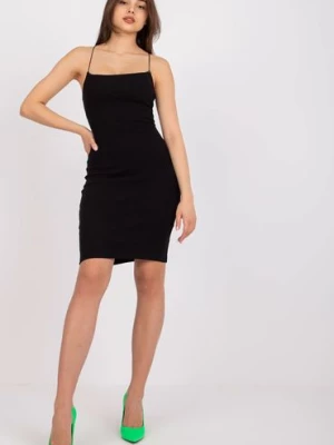 Sukienka z cienkimi ramiączkami z ozdobnymi plecami - czarna RUE PARIS