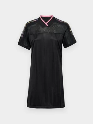 Sukienka z dżerseju adidas Sportswear